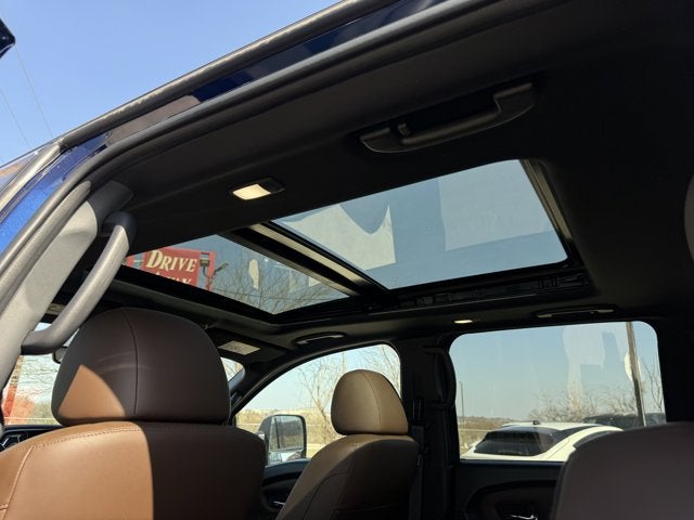 2024 Nissan Titan XD Platinum Reserve