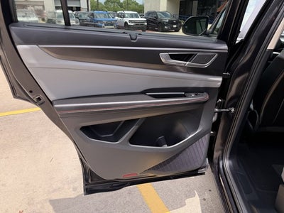 2024 Volkswagen Atlas 2.0T Peak Edition SE w/Technology