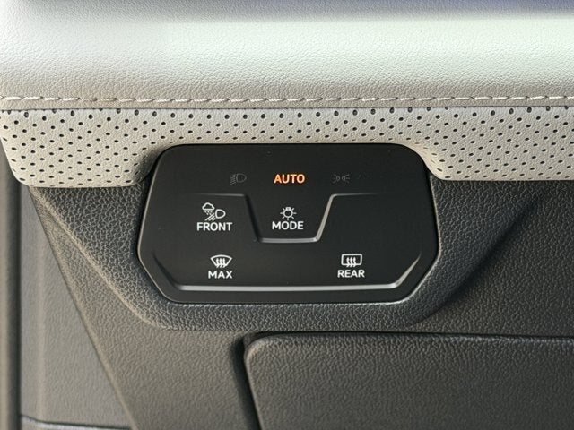 2024 Volkswagen Atlas 2.0T Peak Edition SE w/Technology