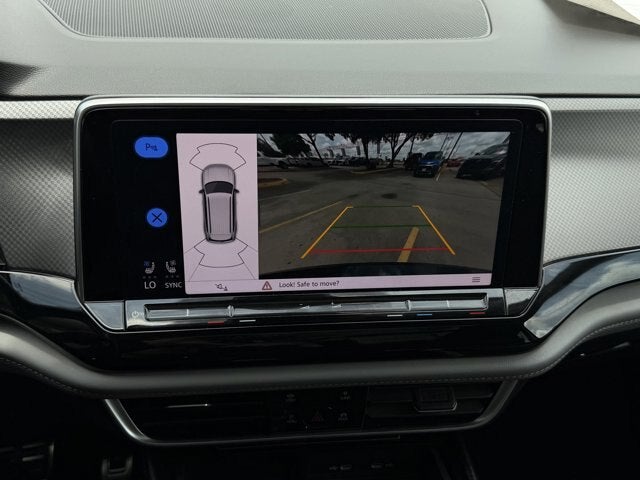 2024 Volkswagen Atlas 2.0T Peak Edition SE w/Technology