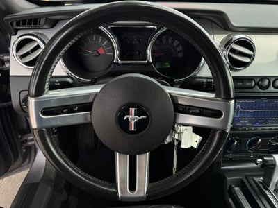 2006 Ford Mustang GT Deluxe