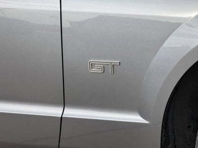 2006 Ford Mustang GT Deluxe