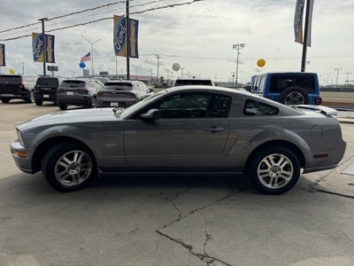 2006 Ford Mustang GT Deluxe
