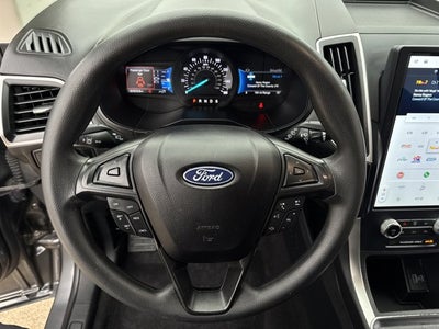 2023 Ford Edge SE