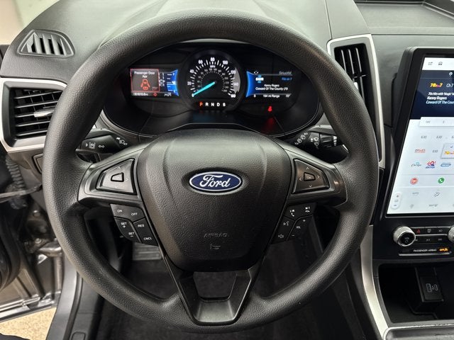2023 Ford Edge SE