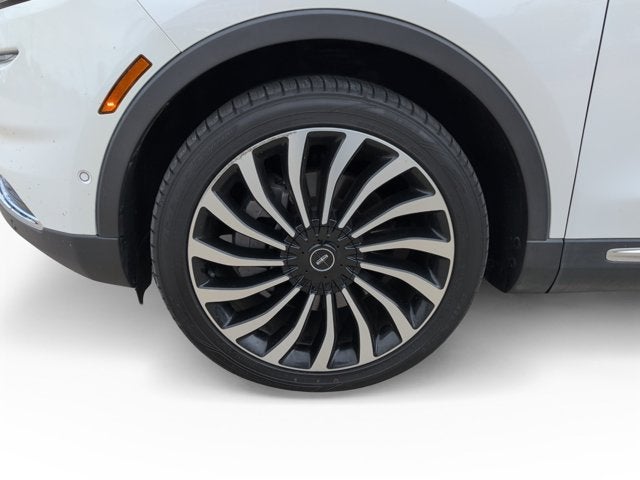 2022 Lincoln Nautilus Black Label