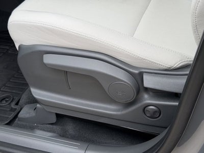 2024 Hyundai Santa Fe SE
