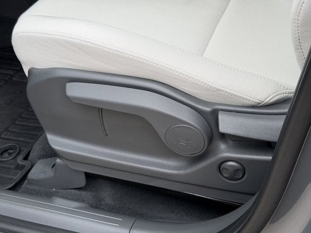 2024 Hyundai Santa Fe SE