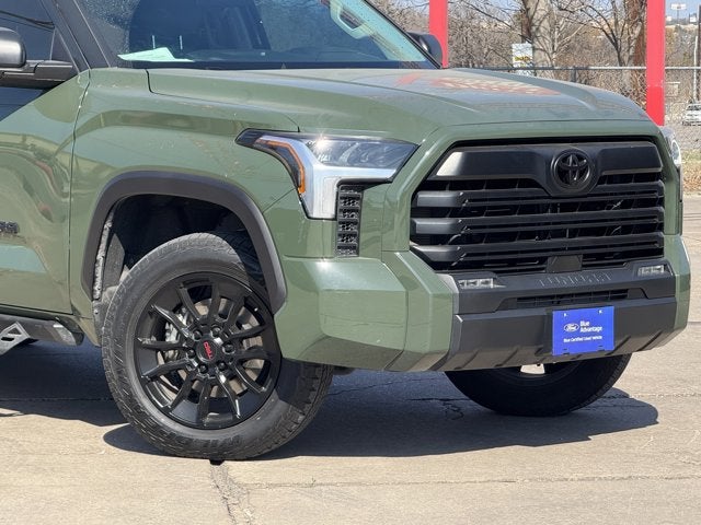 2023 Toyota Tundra 4WD SR5