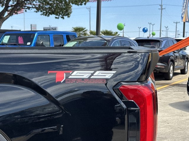 2023 Toyota Tundra 4WD SR5