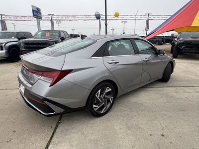 2025 Hyundai Elantra Limited