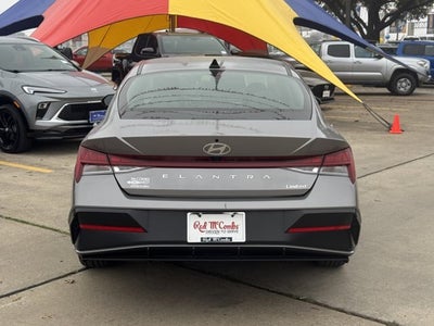 2025 Hyundai Elantra Limited