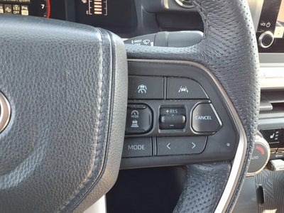 2025 Toyota Tacoma 4WD SR5