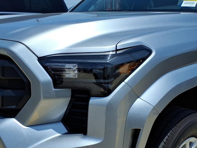 2025 Toyota Tacoma 4WD SR5
