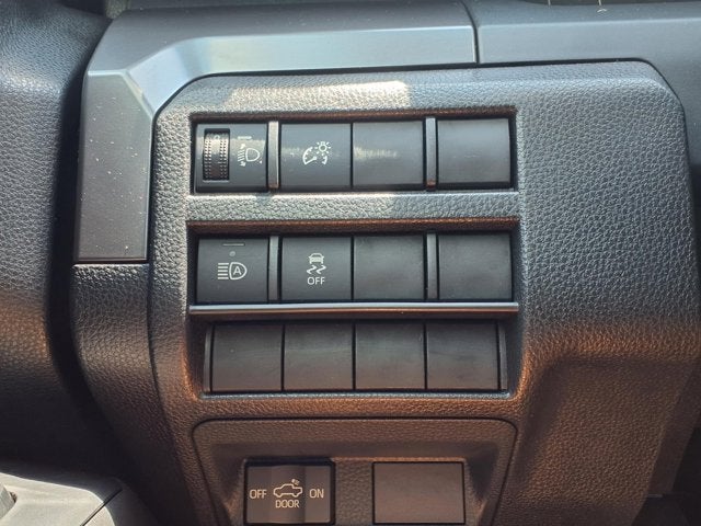 2025 Toyota Tacoma 4WD SR5