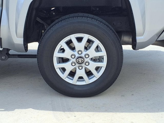 2025 Toyota Tacoma 4WD SR5