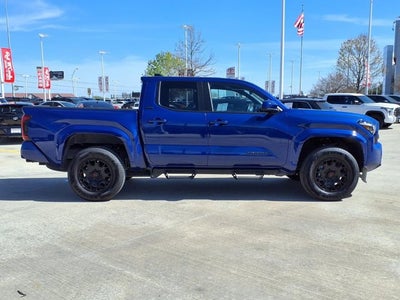 2025 Toyota Tacoma 4WD SR5