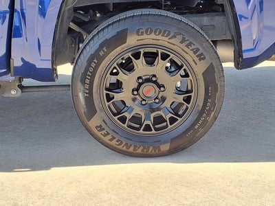 2025 Toyota Tacoma 4WD SR5