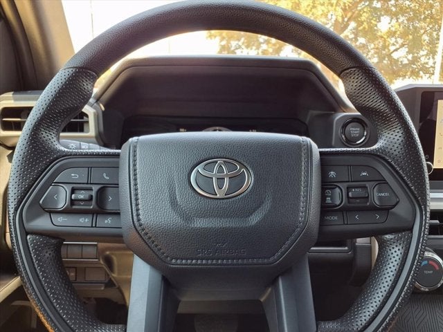 2025 Toyota Tacoma 4WD SR5