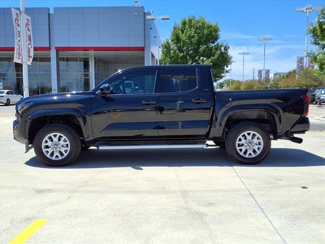 2025 Toyota Tacoma 4WD SR5