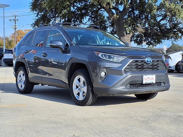2021 Toyota RAV4 Hybrid XLE