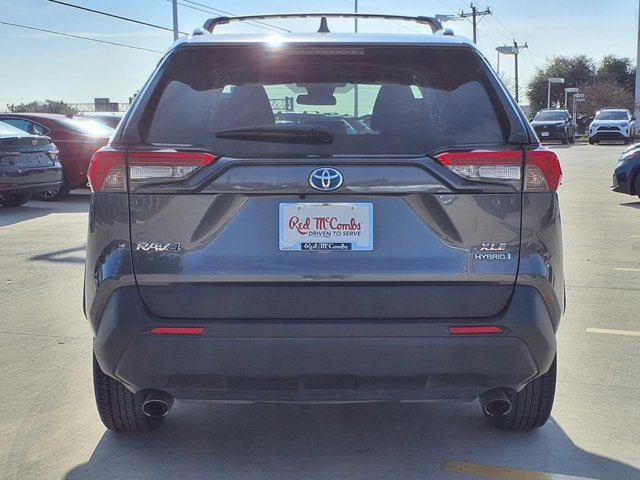 2021 Toyota RAV4 Hybrid XLE