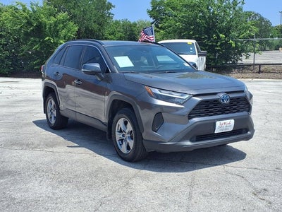 2022 Toyota RAV4 Hybrid XLE