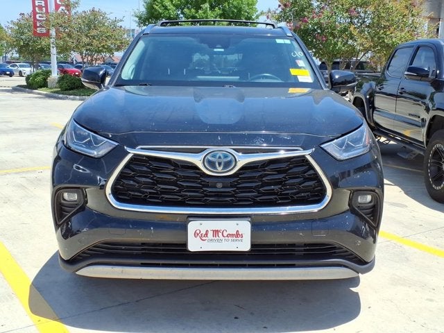 2021 Toyota Highlander Hybrid Platinum
