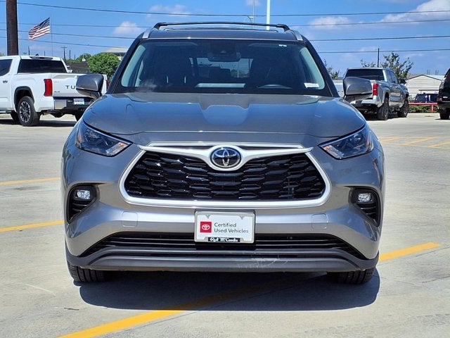 2025 Toyota Highlander XLE