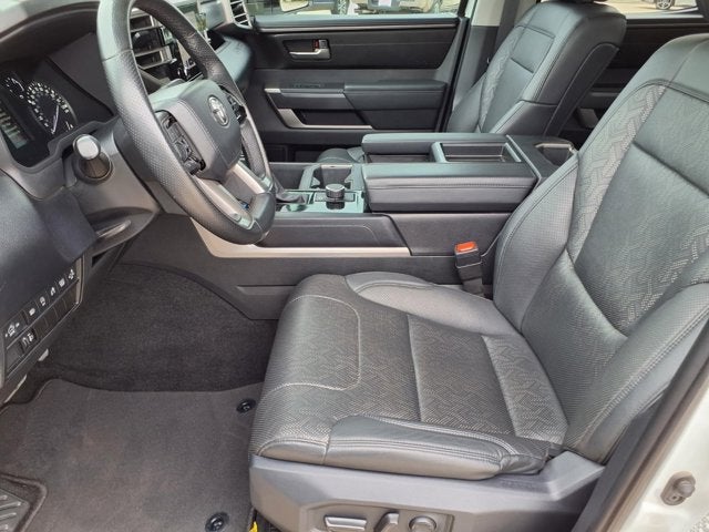 2022 Toyota Tundra 2WD SR5