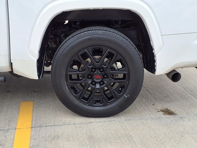 2022 Toyota Tundra 2WD SR5