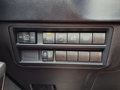 2025 Toyota Tundra 2WD SR5