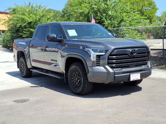 2025 Toyota Tundra 4WD SR5