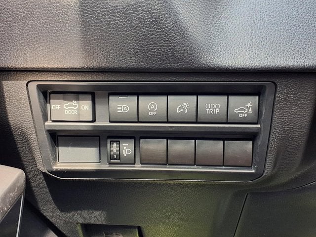 2023 Toyota Tundra 4WD SR5