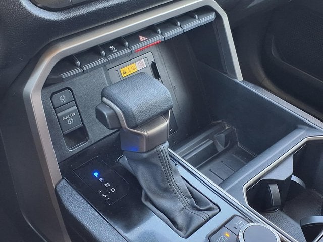 2023 Toyota Tundra 4WD SR5