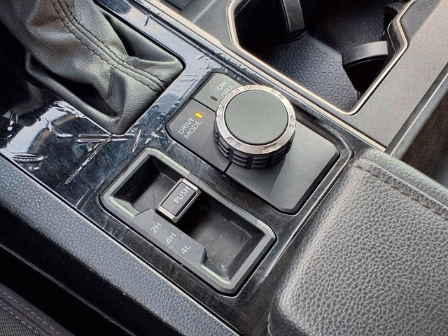 2024 Toyota Tundra 4WD SR5