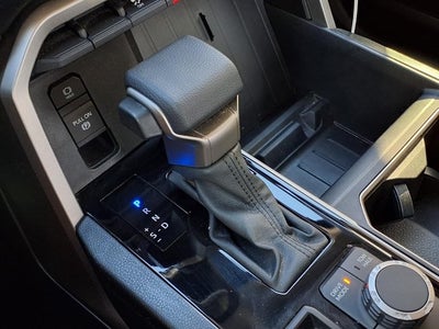 2023 Toyota Tundra 4WD SR5