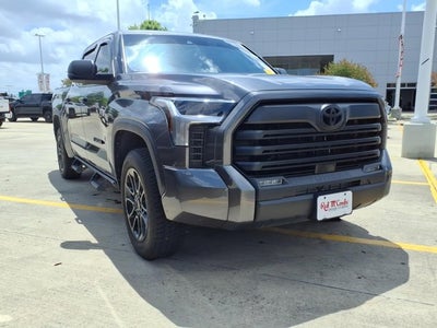 2023 Toyota Tundra 4WD SR5