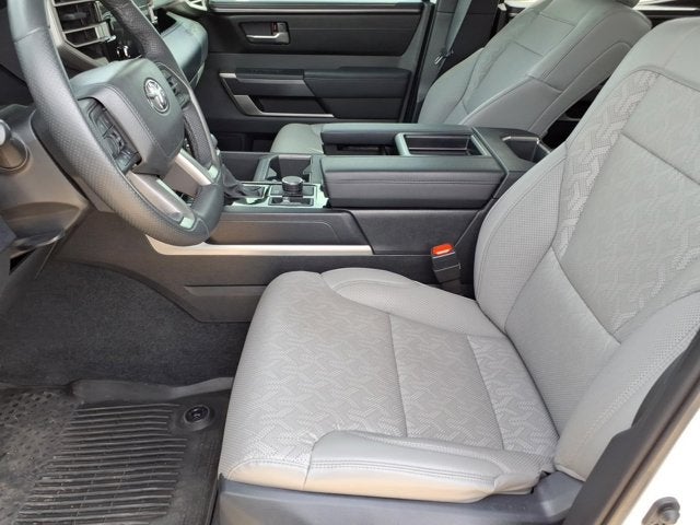 2025 Toyota Tundra 4WD SR5