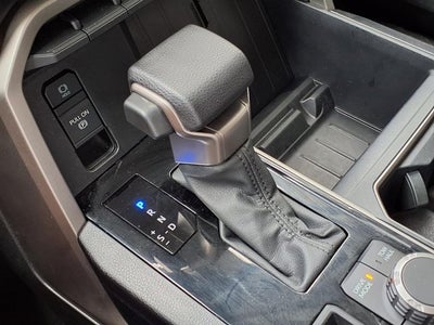 2023 Toyota Tundra 4WD SR5