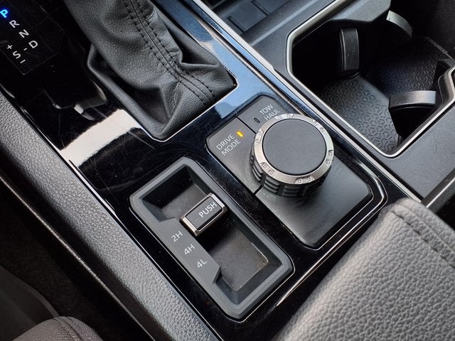 2025 Toyota Tundra 4WD SR5