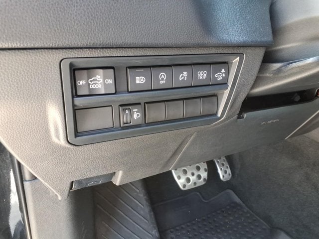 2023 Toyota Tundra 4WD SR5