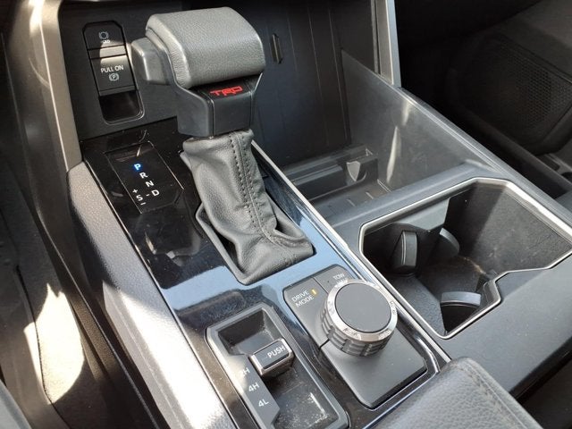 2023 Toyota Tundra 4WD SR5