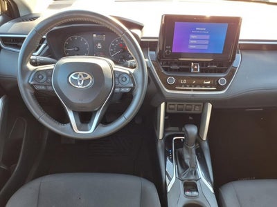 2024 Toyota Corolla Cross LE