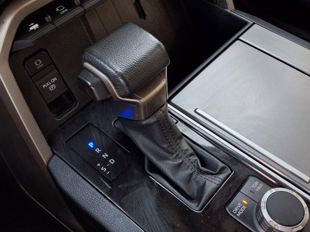 2023 Toyota Sequoia SR5