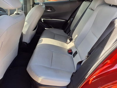 2025 Toyota Prius XLE