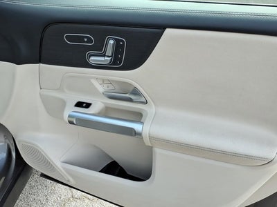 2023 Mercedes-Benz GLB GLB 250