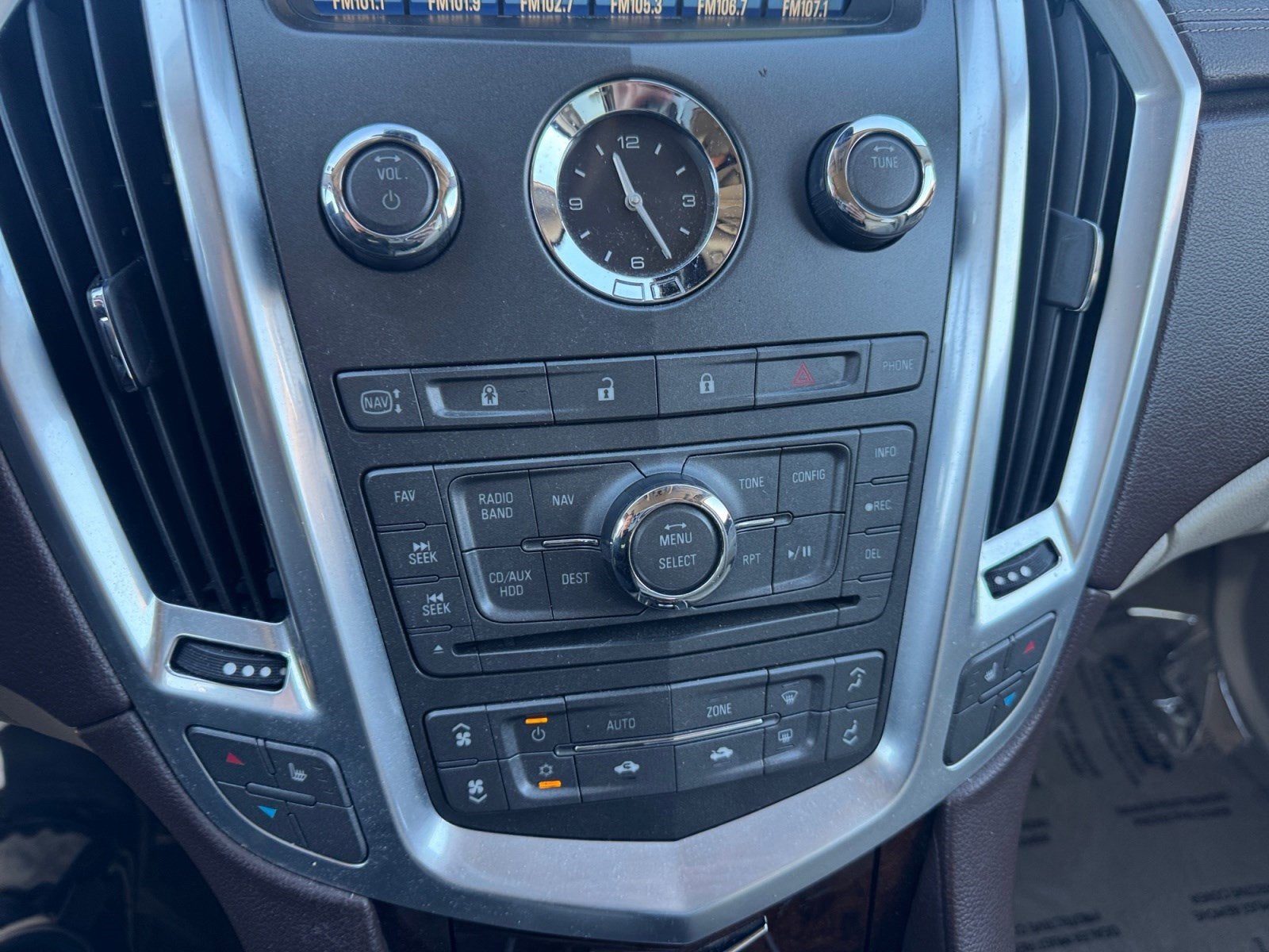 2010 Cadillac SRX Luxury Collection