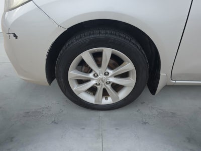 2014 Nissan Versa SL