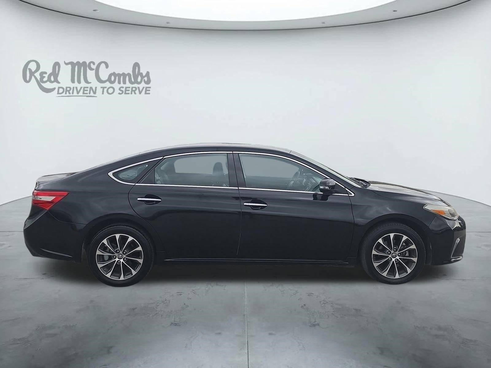 2017 Toyota Avalon XLE